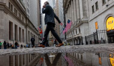 Private credit's golden era over? Timeline of the industry's cracks