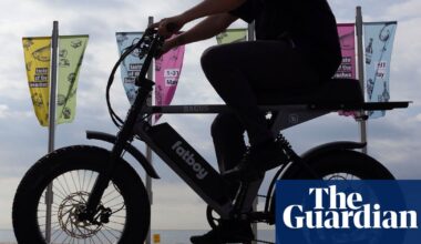 NRMA calls to ‘get these kids off our roads’ as police investigate ebike swarm on Sydney Harbour Bridge | Sydney