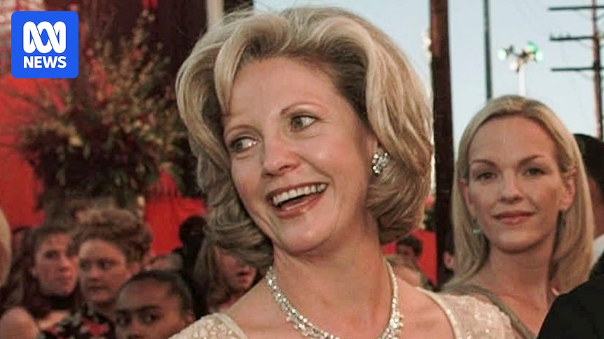 Anna Murdoch-Mann, author and ex-wife of Rupert Murdoch, dies aged 81