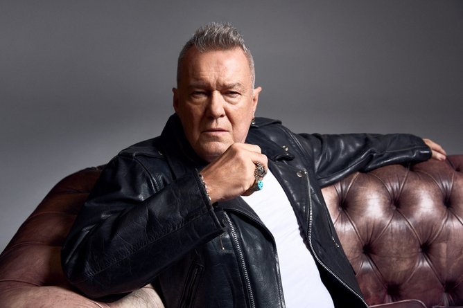 Australian rock icon Jimmy Barnes will perform in Cavershaw as part of his Working Class Man 40th Anniversary tour. 