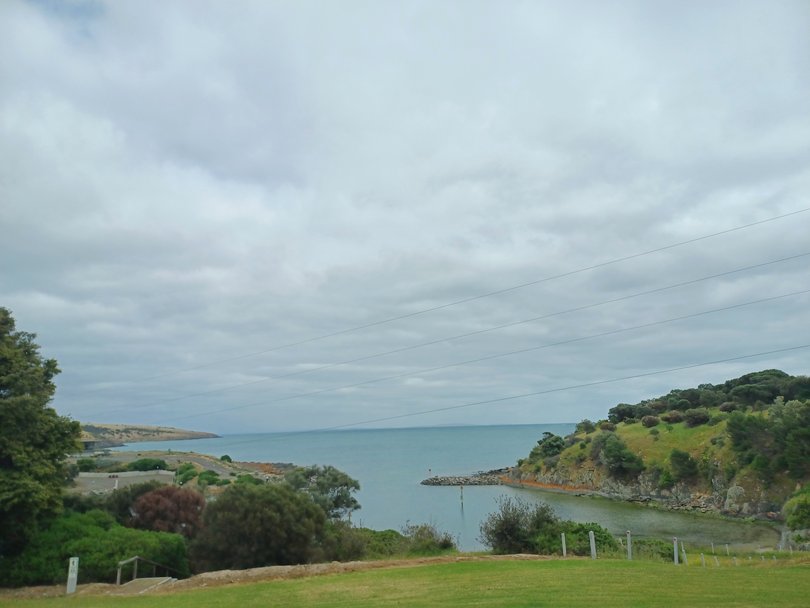 A sheltered bay at Penneshaw on Kangaroo Island.