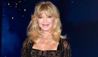 Goldie Hawn says kids 'have to struggle' instead of getting everything