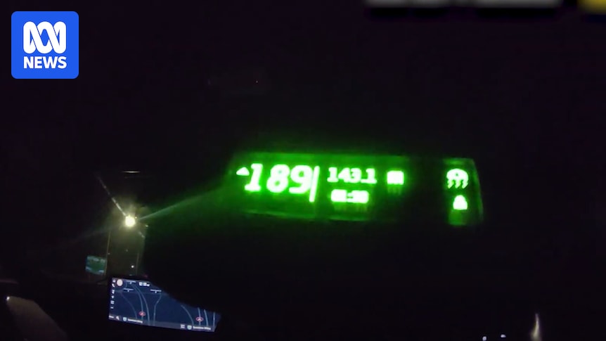 Police lecture teen caught driving 189km/h on Sunshine Motorway at midnight