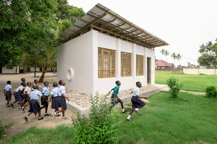 Lei Wa Lakom Library / Parallel Studio - Image 2 of 18