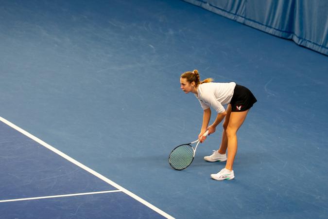 Eagles clinch road win over Rattlers