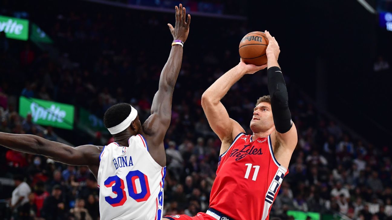 Fantasy basketball picks, DFS and betting tips for Friday's NBA games