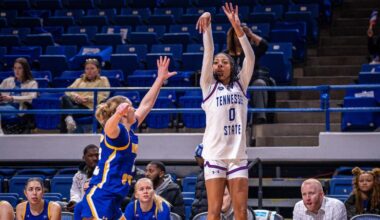 Webb Leads Women's Basketball Past Western Illinois