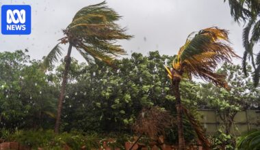 Tropical Cyclone Mitchell approaches Exmouth and Western Australia's Ningaloo coast