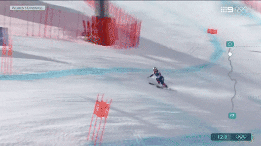 Lindsey Vonn crashes out of downhill nine days after rupturing her ACL