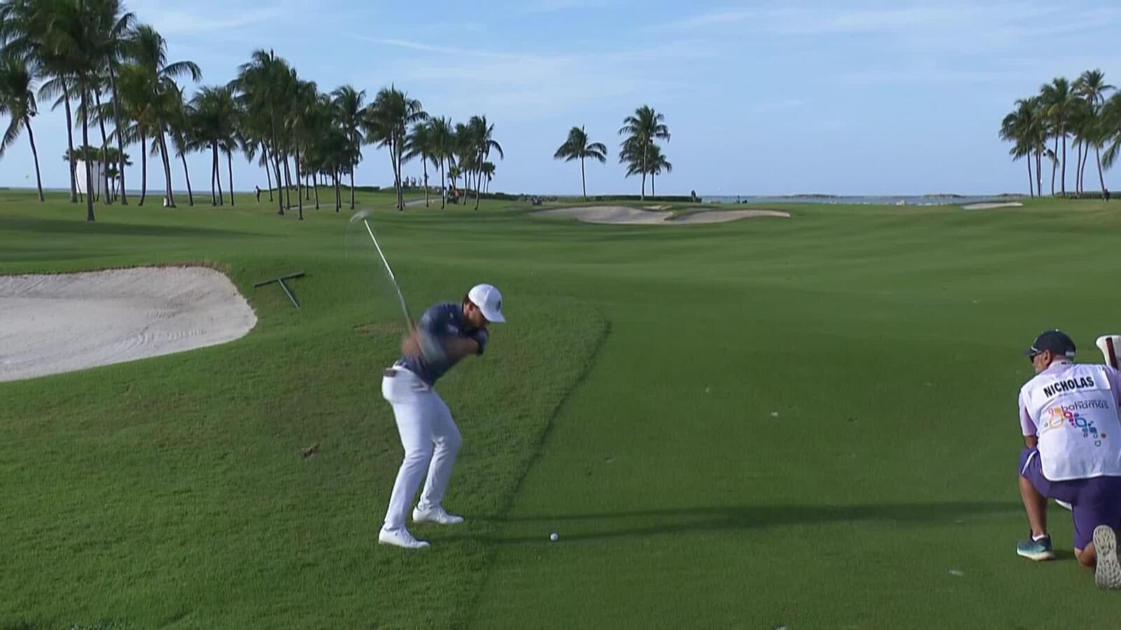 James Nicholas makes birdie on No. 15 at Bahamas Classic Atlantis