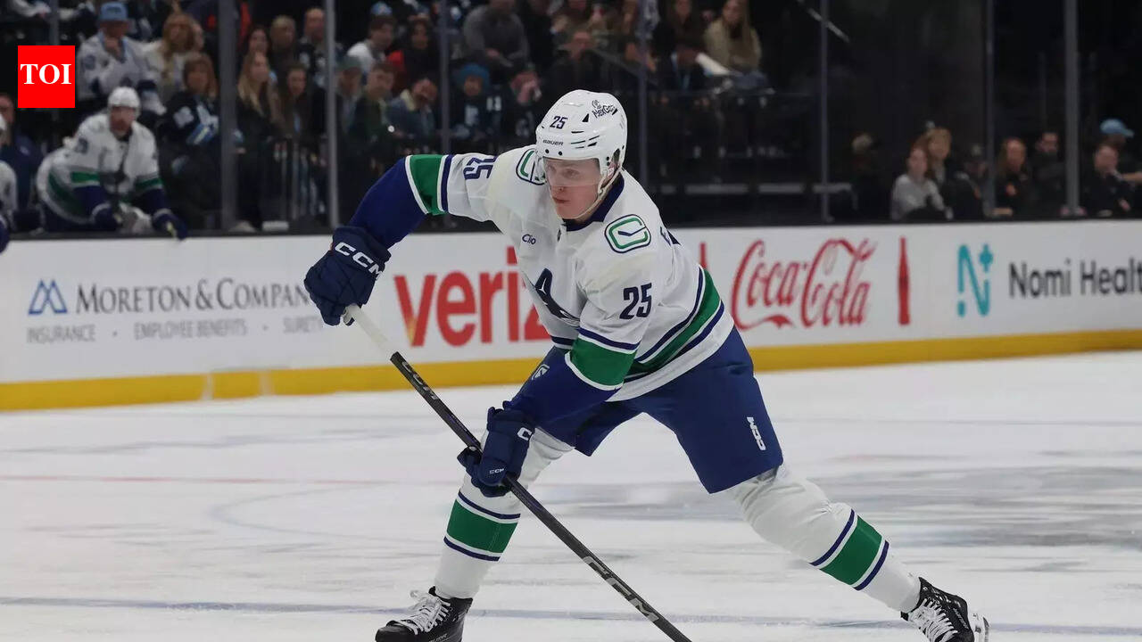 Detroit Red Wings general manager Steve Yzerman targets Vincent Trocheck, Nazem Kadri and Elias Pettersson in NHL trade rumors | NHL News