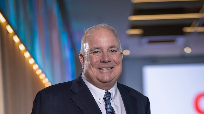 Resigns with immediate effect amid investor concerns