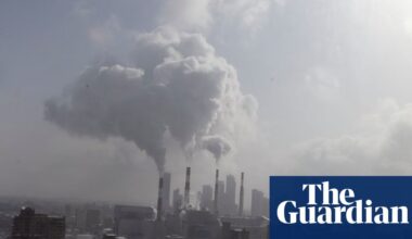More pollution and higher energy costs: critics condemn Trump’s anti-environment agenda | Trump administration