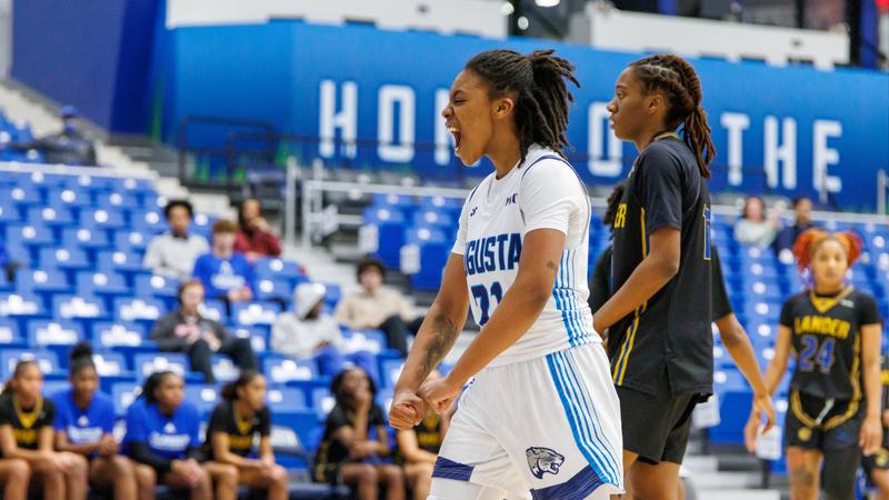 Jaguar Women's Basketball Dominates Lander 71-39 on Military Appreciation Day