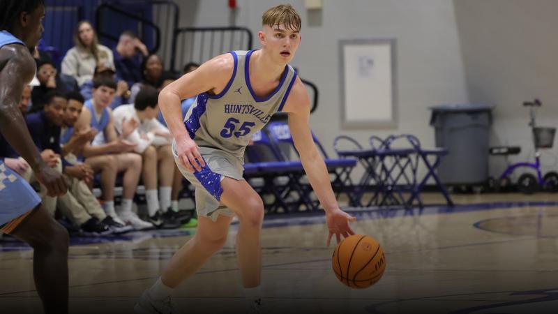 Men's Basketball Uses Second Half Surge to Defeat Christian Brothers