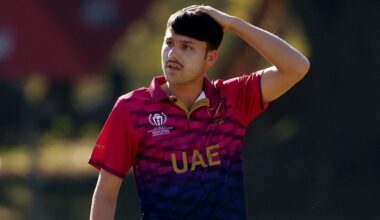 Canada opt to bat, UAE bring in Farooq and Jawadullah
