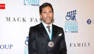 NHL legend Henrik Lundqvist reflects on his Olympic legacy, analyzes goaltending situation and medal prediction | NHL News
