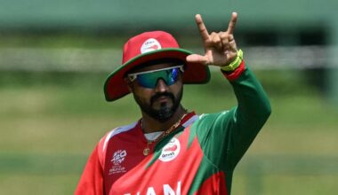 Oman make two changes and field; Little comes in for Ireland