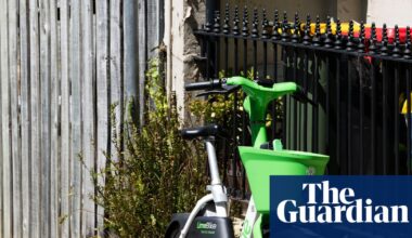 Rental ebike programs booming in Australian cities as e-scooter ‘moral panic’ sees take-up stall | Consumer affairs