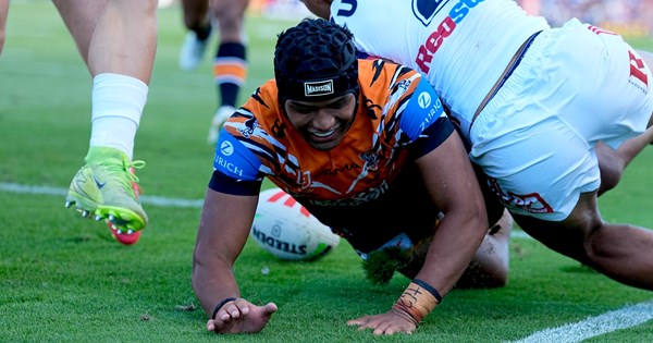 Makasini makes magic | NRL.com