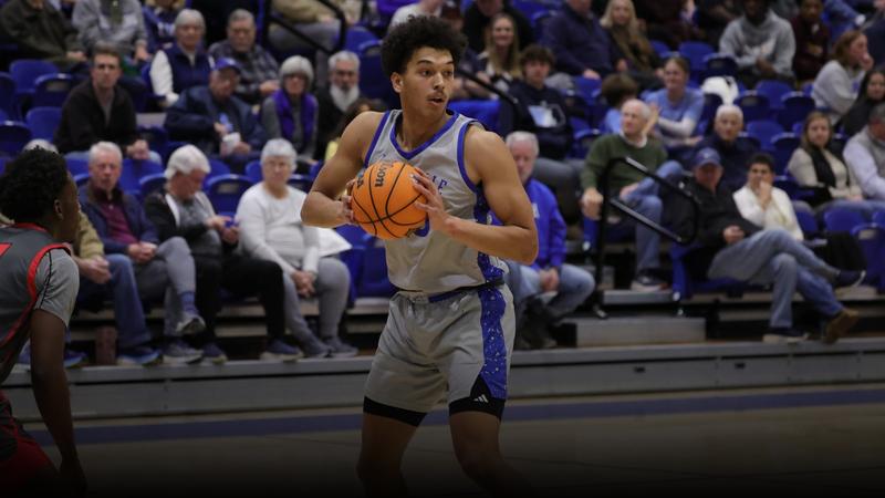 Men's Basketball Rallies Past Union with Second Half Surge