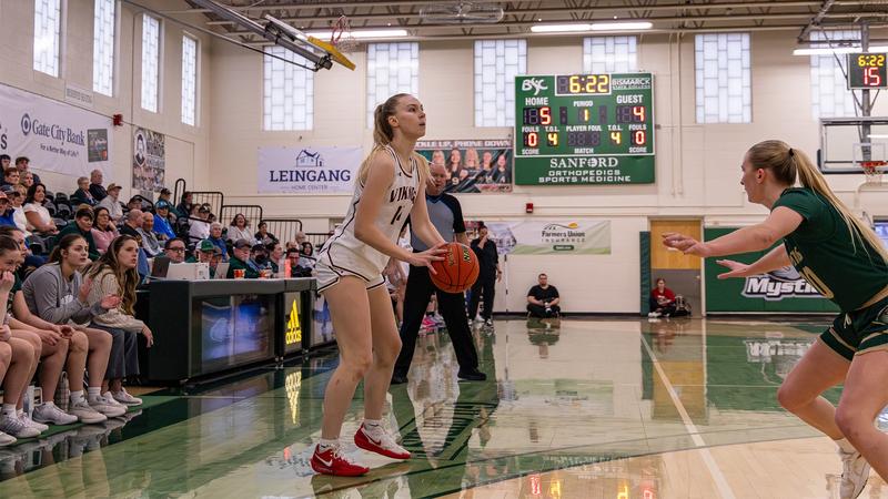Women's basketball comes up short against Bismarck State College