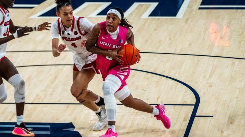 Women’s Basketball Loses to Fresno State, 73-59