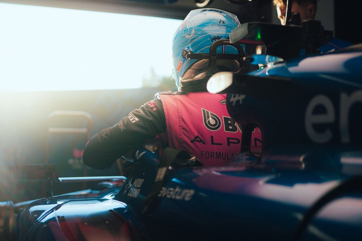 ‘Turn your TV on for the start in Australia – it might be memorable’