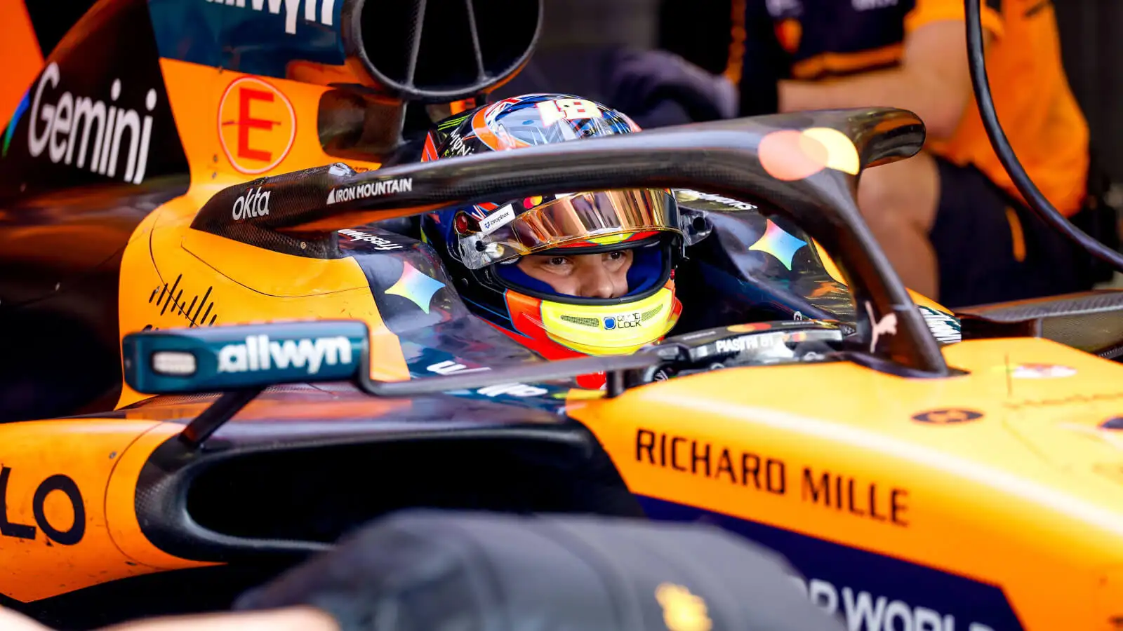 Oscar Piastri fears six-place losses