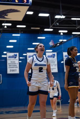 SCSU Women’s Basketball Defeats Adelphi, 82-41