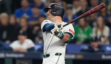 Sources: Mariners, Mitch Garver agree on minor league deal