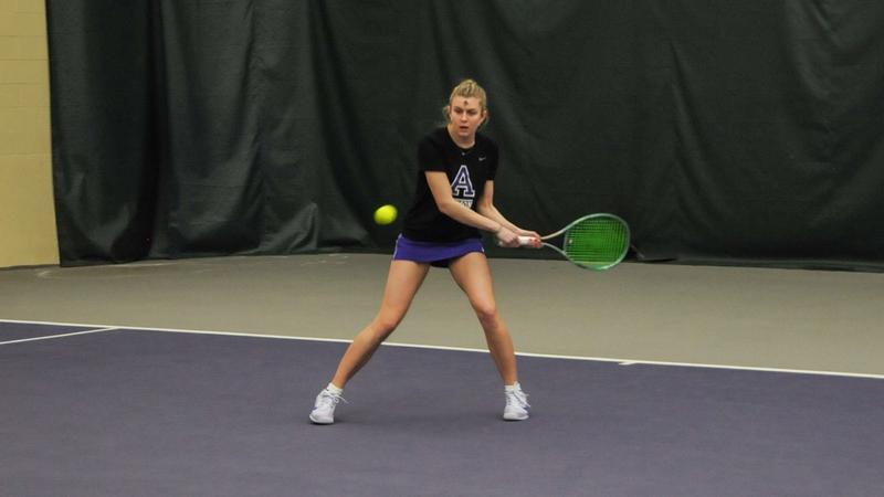 Women's Tennis Outlasts Olivet in Spring Opener