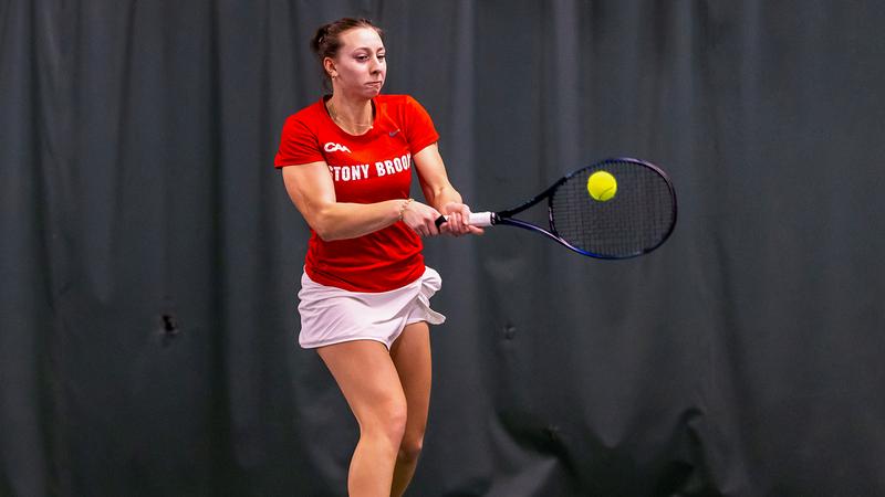 Tennis Defeats Queens College & Adelphi in Wednesday Doubleheader