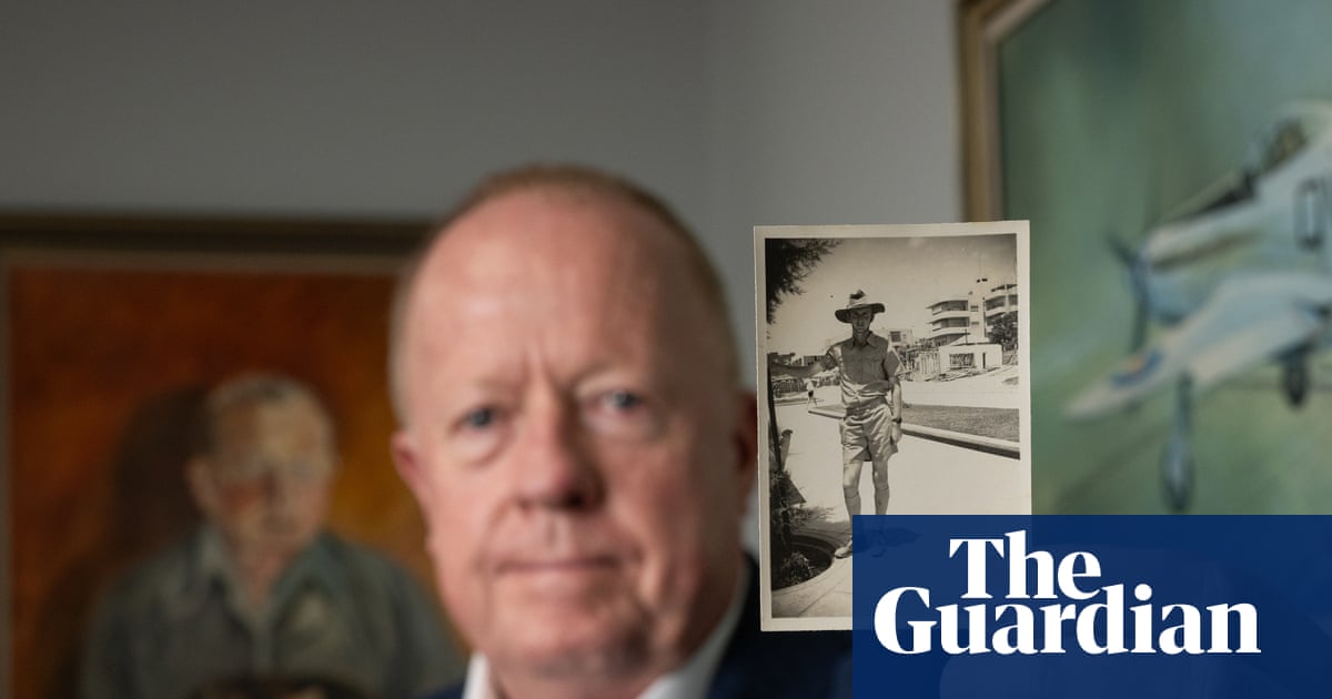 Gaza cemetery bulldozed by Israel must be ‘restored to the way it was’, families of Australian war dead say | Australian military