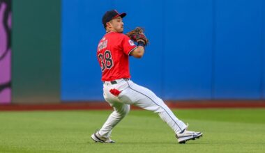 Vogt reshuffles Guardians' outfield with Kwan getting look in CF