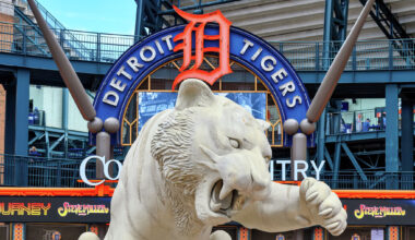 Detroit Tigers unveil navy and orange alternate uniforms