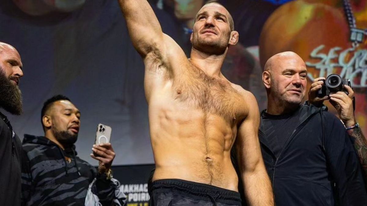 Sean Strickland Predicts He'll Out-Wrestle Fluffy at UFC Houston