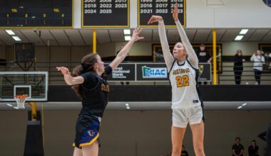 Women's Basketball Clutch Late, Secure Regular Season Sweep Over St. Scholastica, 68-62