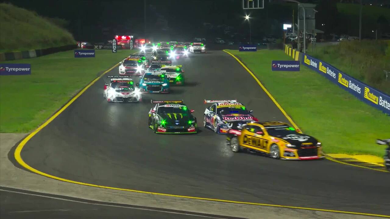 Race start: Cameron leads, Golding avoids jump start penalty - Repco Supercars Championship