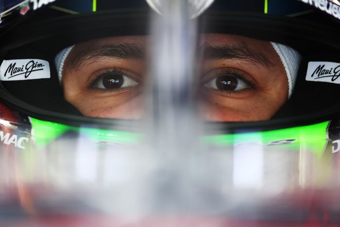 Isack Hadjar, Red Bull Racing