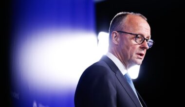 Merz Will Struggle to Defy Economic Gravity on First China Trip