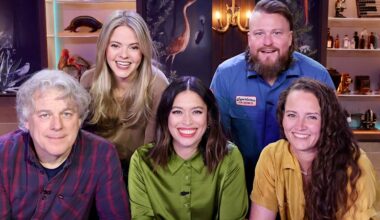 Alex Lee hosts new ABC comedy panel show filmed at Tasmanian Museum and Art Gallery