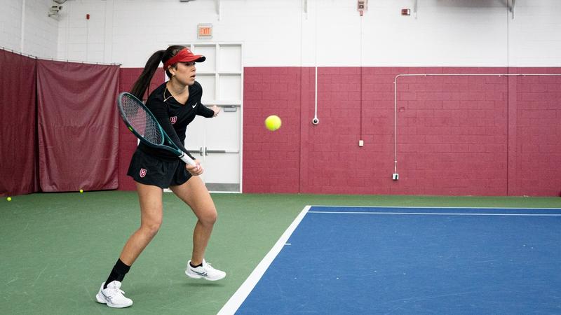 Women’s Tennis Cruises Past Southeast Missouri State