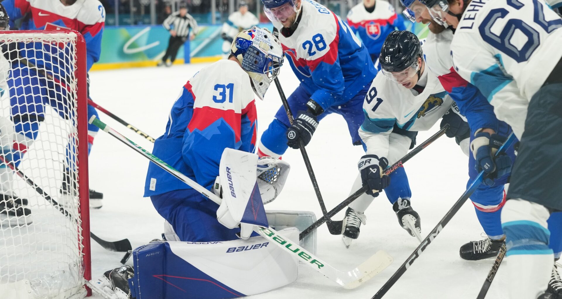 Oliver Kapanen helps Finland claim bronze