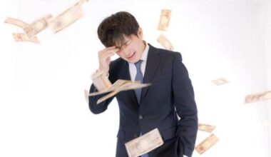 Burning through cash just to throw things away tops list of headaches when moving house in Japan