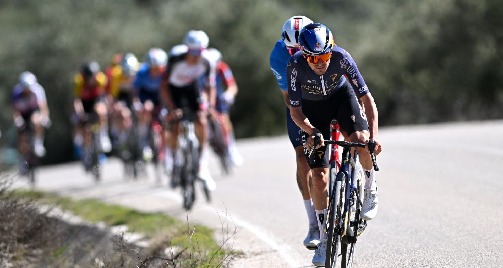 Tom Pidcock (Team Pinarello Q36.5 Pro Cycling) makes his winning move on the final stage of the Vuelta a Andalucia Ruta Ciclista Del Sol 2026 (Photo: Szymon Gruchalski/Getty Images)