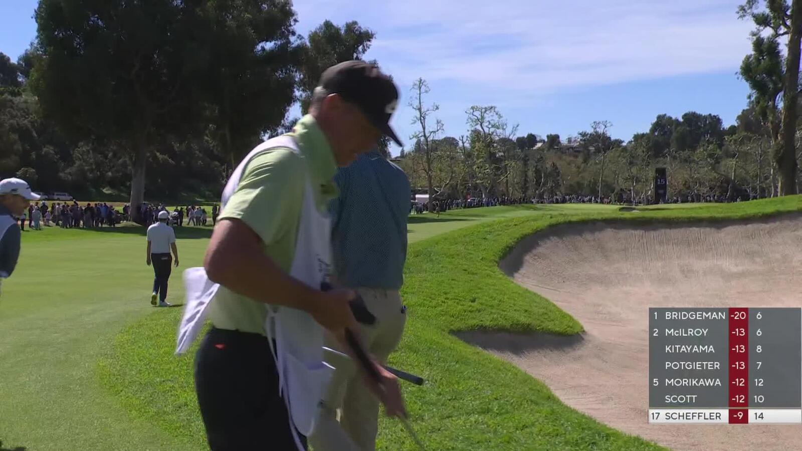 Scottie Scheffler hits 184-yard approach from bunker to 11 feet, birdies No. 15 at The Genesis