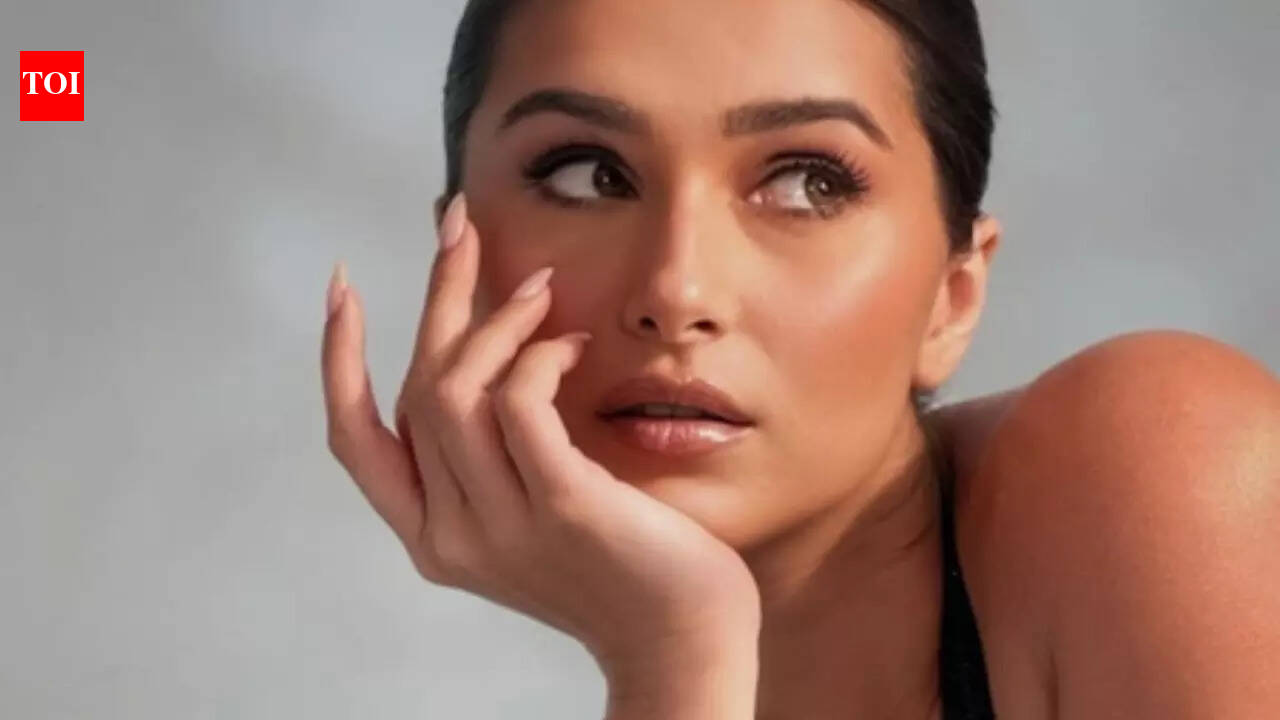 Tara Sutaria flaunts her special 'Koffee With Karan' mug on the wall unit of her new luxurious house |