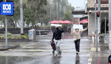 Thousands without power as intense storms sweep across Melbourne