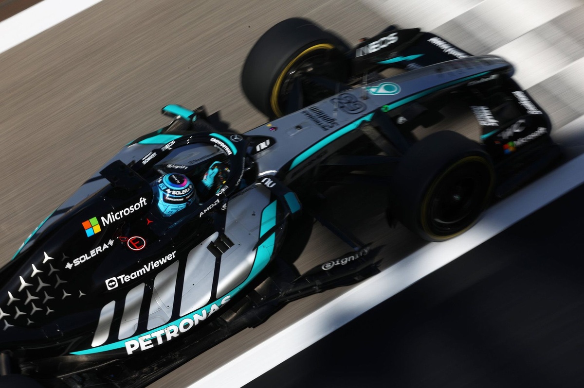 Why F1 drivers delay going full throttle on 2026 qualifying laps